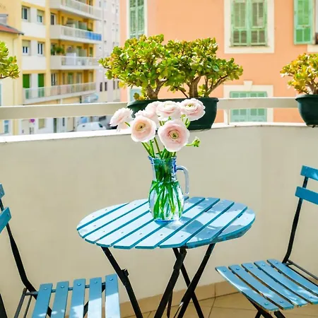 A Apartmán *